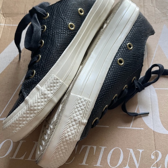 CONVERSE OX LEATHER SNAKE SKIN PRINT SNEAKERS - Picture 3 of 15